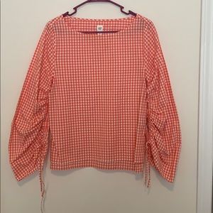 Gap Long Sleeve shirt size Small never worn